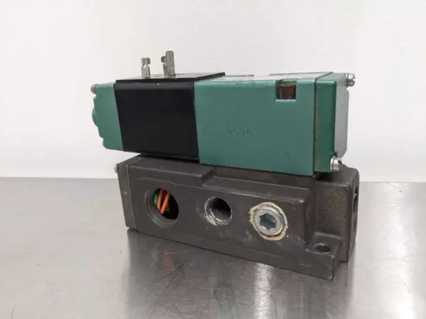 225-239B, Numatics, Solenoid Valve with Block