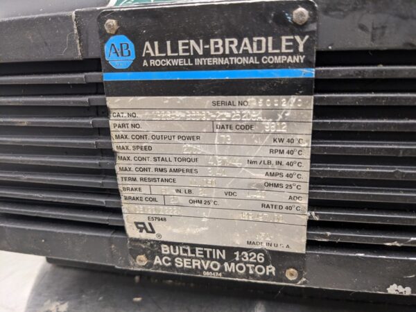 1326AB-B505C-21-25208A, Allen-Bradley, Servo Motor 2668 9 Allen Bradley 1326AB B505C 21 25208A