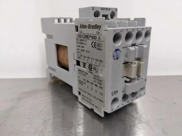 100-C09D-400, Allen-Bradley, Contactor