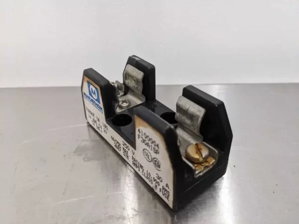 4100004 F30A1SP, Marathon, Fuse Block