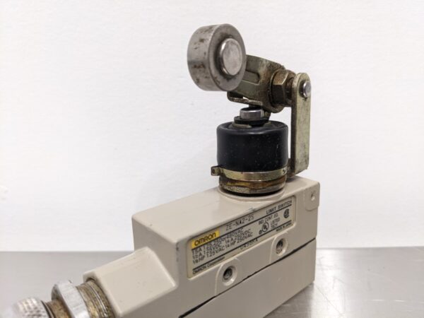 ZE-NA2-2S, Omron, Limit Switch