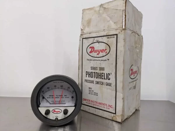 3080, Dwyer, Photohelic Pressure Switch Gage