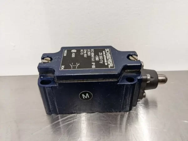 ZS 332-11Y-1560, Schmersal, Limit Switch