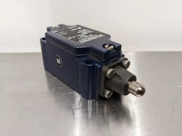 ZS 332-11Y-1560, Schmersal, Limit Switch