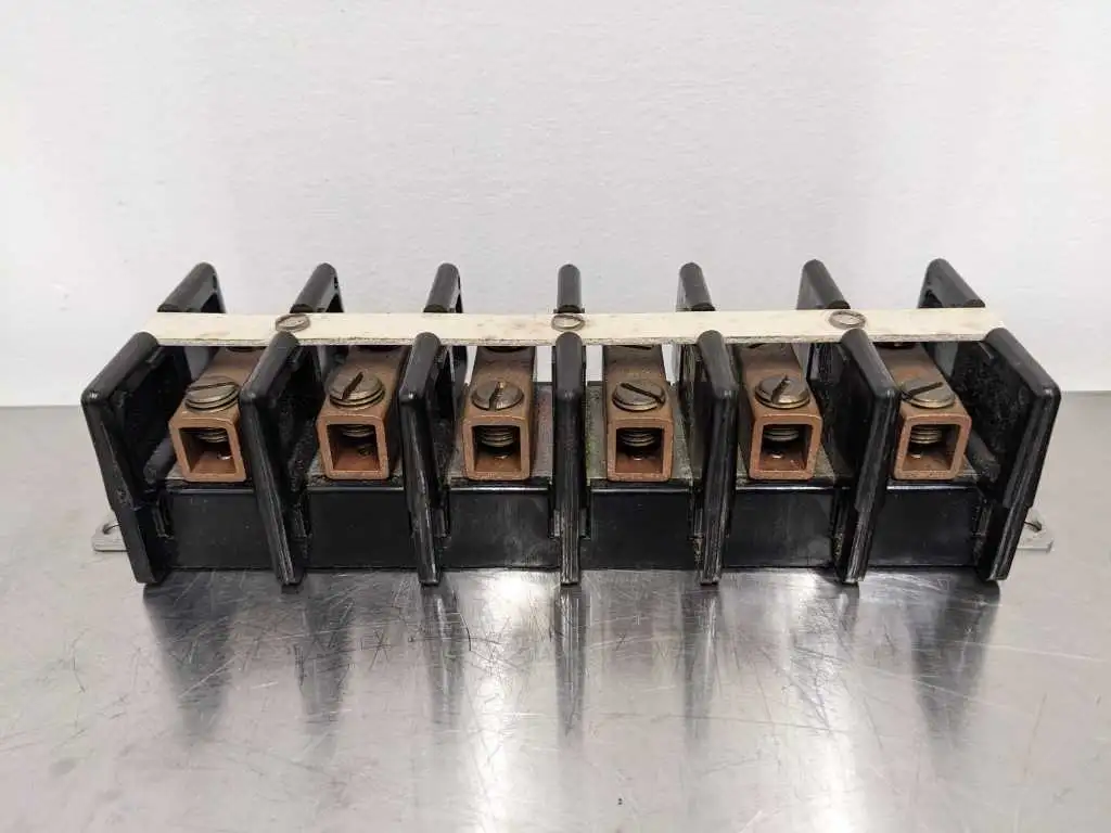 Curtis Type 4-U Heavy Duty Terminal Block 6 Slots #6AWG