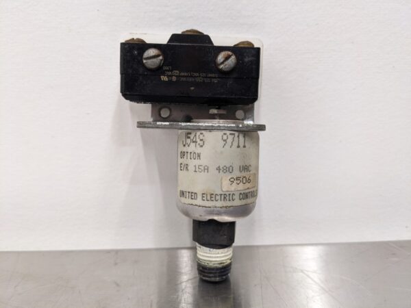J54S 9711, United Electric, Pressure Switch