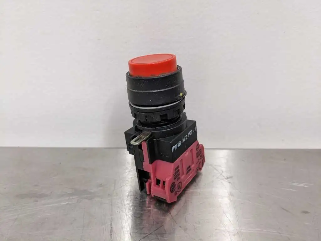 idec HW1B-M2F01-R Red Pushbutton