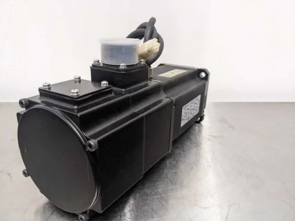 BL-MCA24E-30SN, Okuma, Servomotor