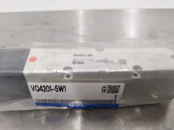 VQ3201-5W1, SMC, Solenoid Valve