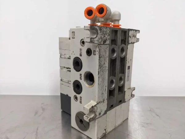 8000641, SMC, Pneumatic Valve Manifold Block