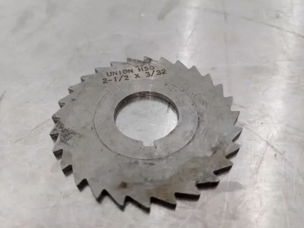 HSG 2 1/2 x 3/32 x 5/8 28 Teeth, Union, Milling Cutter