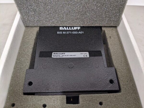 BIS M-371-000-A01, Balluff, RFID HF Read/Write Antenna 13.56 MHz 3035 1 Balluff BIS M 371 000 A01 1