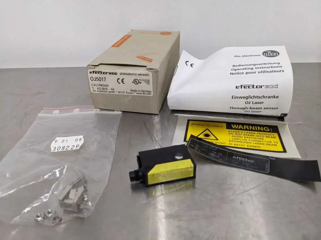 IFM Efector OJ5017 Photoelectric Sensor OJELFPKG/AS T AD 0810 64