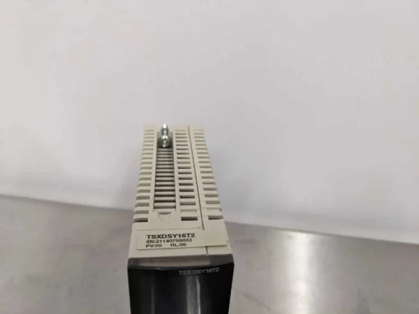 TSXDSY16T2, Schneider Electric, 16 Point Output Module