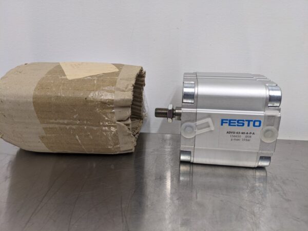 ADVU-63-40-A-P-A, Festo, Pneumatic Cylinder 3056 1 Festo ADVU 63 40 A P A 1