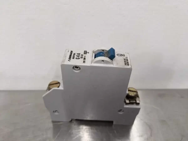 SD-81 G4A, Schrack - TE Connectivity, Circuit Breaker