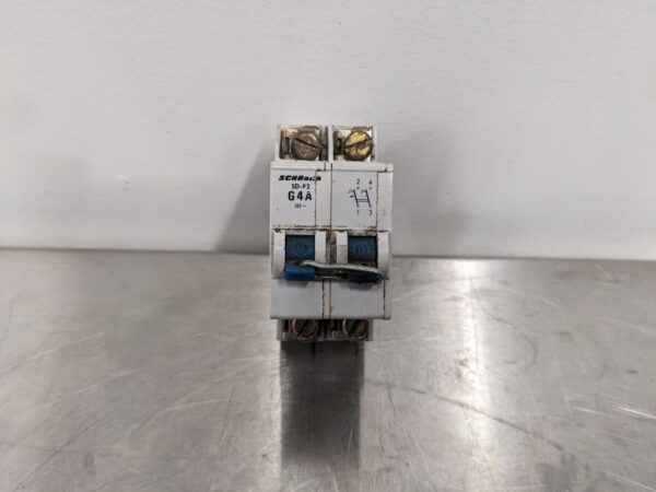 SD-82 G4A, Schrack - TE Connectivity, Circuit Breaker