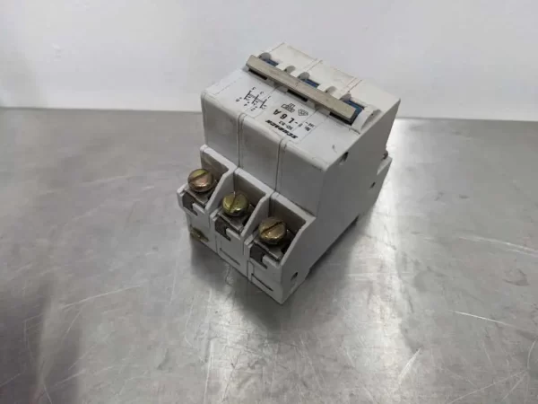 SD-83 L6A, Schrack - TE Connectivity, Circuit Breaker