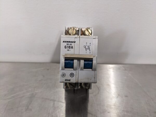 SD-82 G10A, Schrack - TE Connectivity, Circuit Breaker 3088 1 Schrack TE Connectivity SD 82 G10A