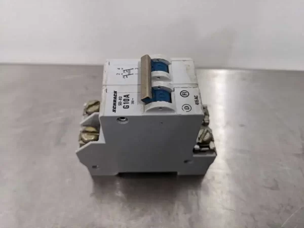 SD-82 G10A, Schrack - TE Connectivity, Circuit Breaker