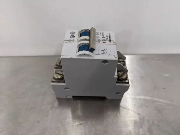 SD-82 L16A, Schrack - TE Connectivity, Circuit Breaker