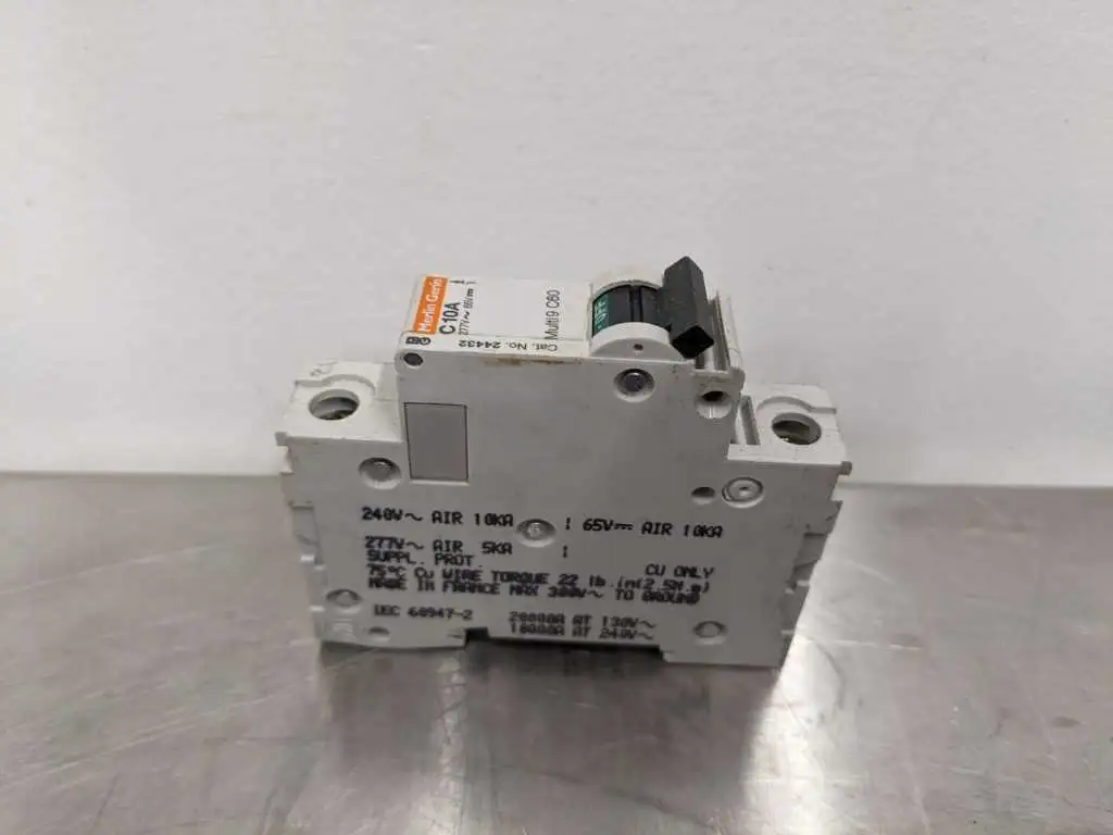 Merlin Gerin C10A Circuit Breaker Multi9 C60 1 Pole 24432