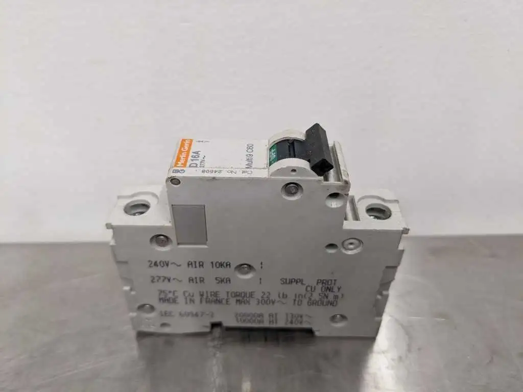 Merlin Gerin D16A Circuit Breaker Multi9 C60 1 Pole 24508