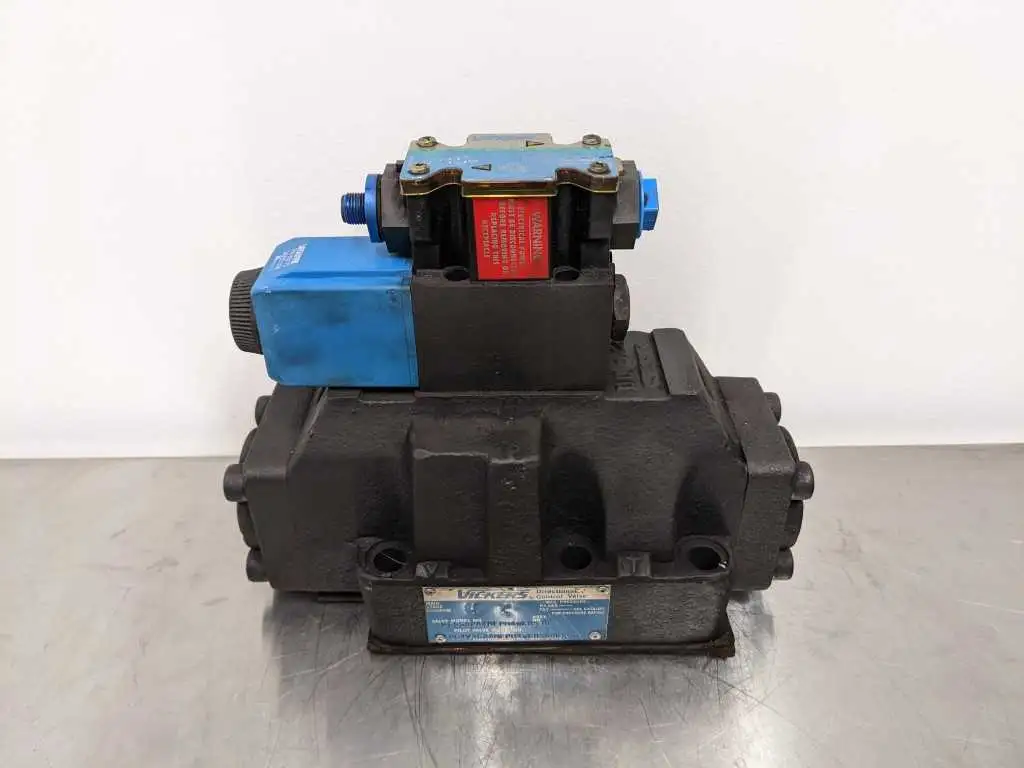 Vickers DG5S-8-2A-T-M-FPM4WL-H-530 Directional Valve Eaton DG4V-3S-2A-M-FPM4WL-H5-60-EN623