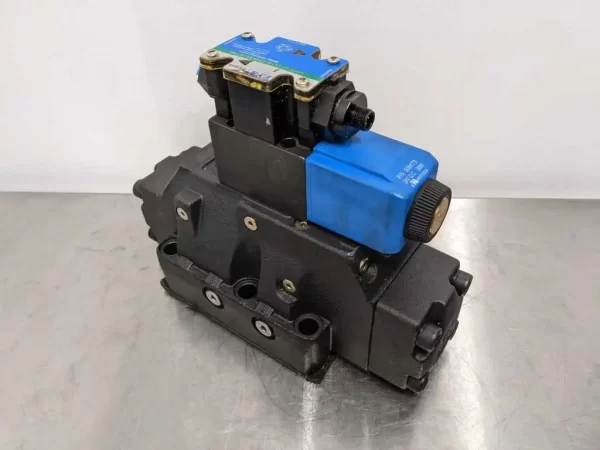 DG5V-8-H-2A-T-M-FPM4WL-H-10, Vickers, Directional Valve