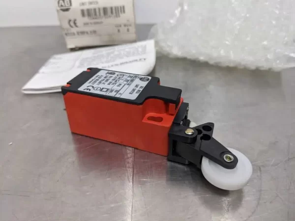 802A-B18P4-S10, Allen-Bradley, Limit Switch