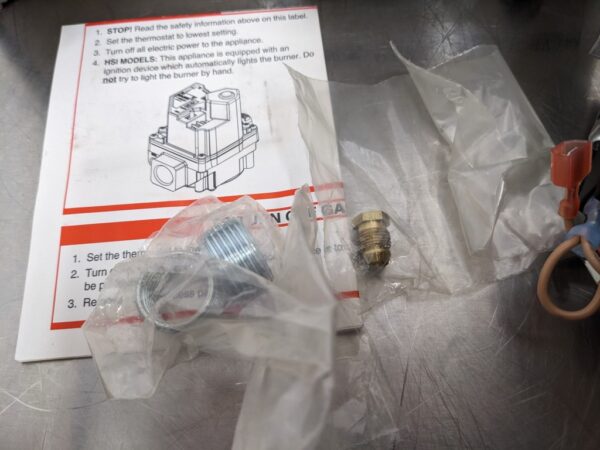 36H64-463, Emerson, Universal Electronic Ignition Gas Valve