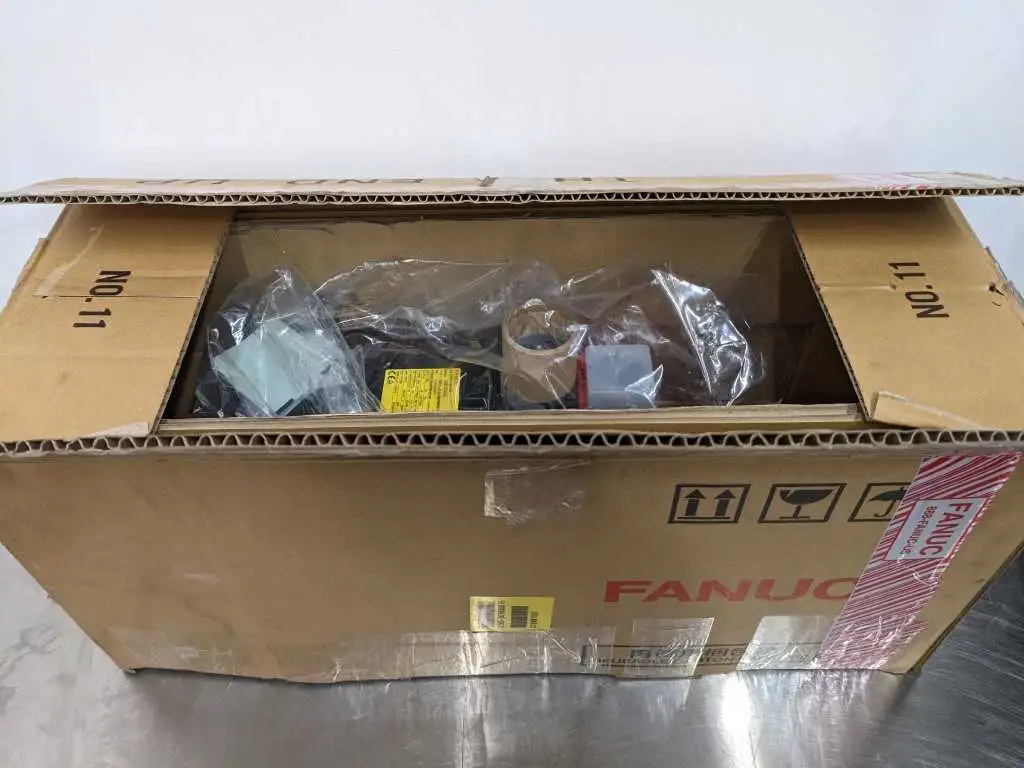 Fanuc A06B-0165-B076#0075 AC Servomotor AM22/3000 A64+S Cap