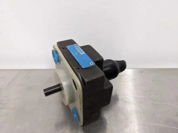 CVCS 25 A S2 W 10, Vickers, Hydraulic Valve