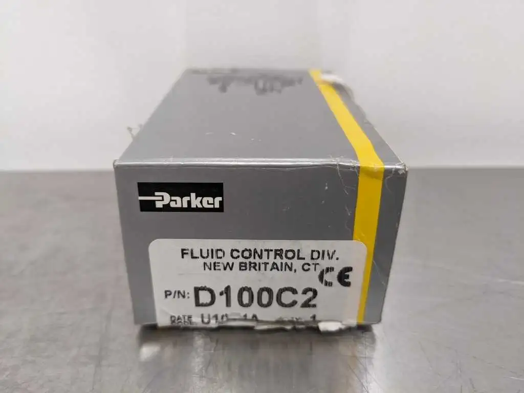 Parker D100C2 Solenoid Coil 24, VDC 10, W 7D100C2