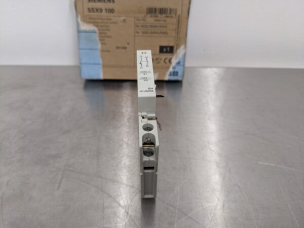5SX9 100 HS, Siemens, Auxiliary Circuit Switch