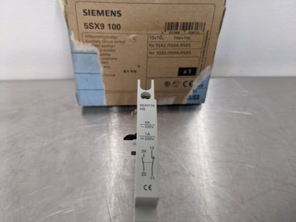 5SX9 100 HS, Siemens, Auxiliary Circuit Switch 3239 6 Siemens 5SX9 100 HS 1