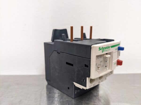LRD32, Schneider Electric, Thermal Overload Relay 3243 4 Schneider Electric LRD32 1