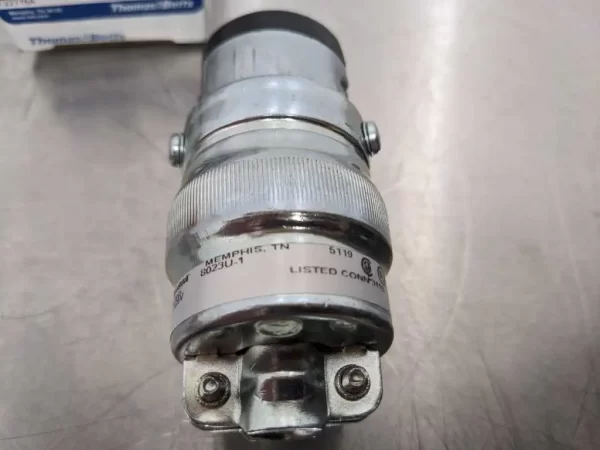 8023U-1, Thomas & Betts, Ever-Lok Connector