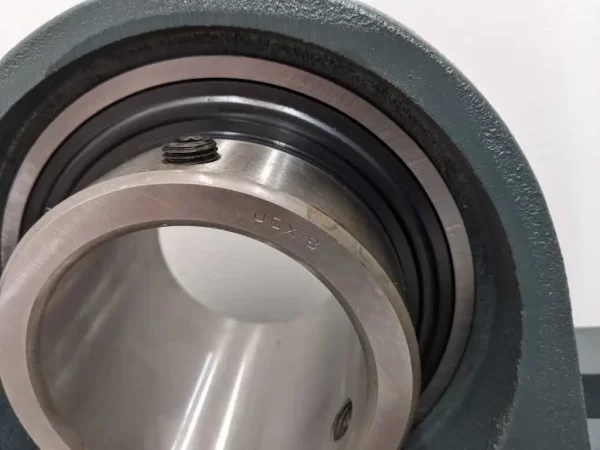 UCPX18, AMI Bearings, Pillow Block Bearing