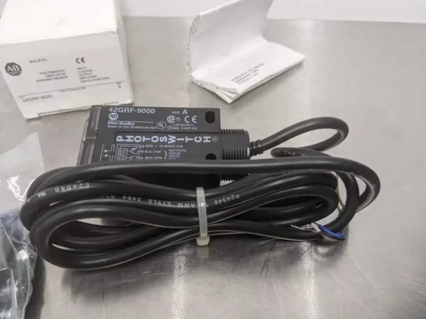 42GRF-9000, Allen-Bradley, Photoswitch Fiber Optic Infrared Sensor