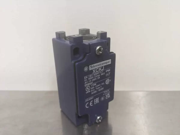 ZCKJD39H7 XCKJ, Telemecanique, Limit Switch Body