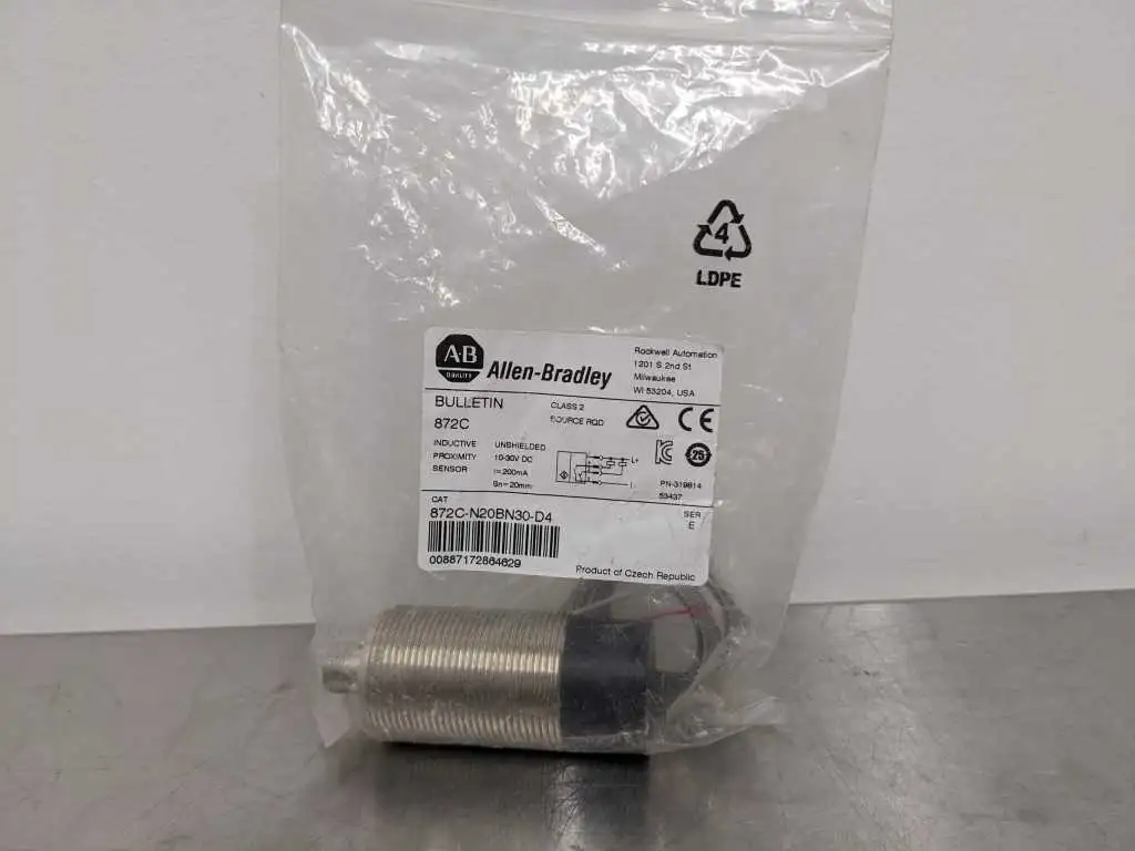 Allen-Bradley 872C-N20BN30-D4 Inductive Proximity Sensor 20mm Unshielded