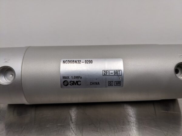 NCDGBN32-0200, SMC, Pneumatic Cylinder 3328 4 SMC NCDGBN32 0200 1