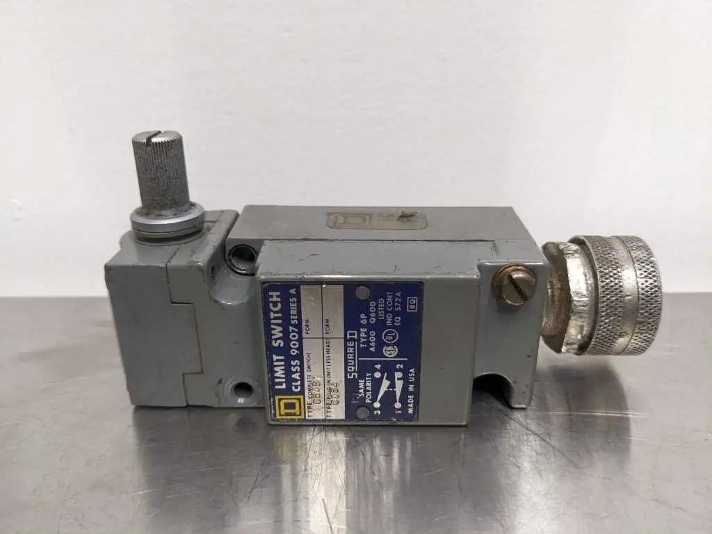 Square D C54B1 Limit Switch Ser A Class 9007