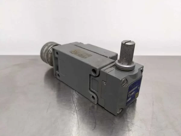 C54B1, Square D, Limit Switch