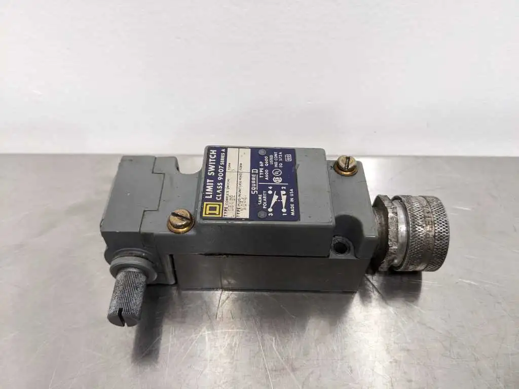 Square D C54B2 Limit Switch Ser A Class 9007