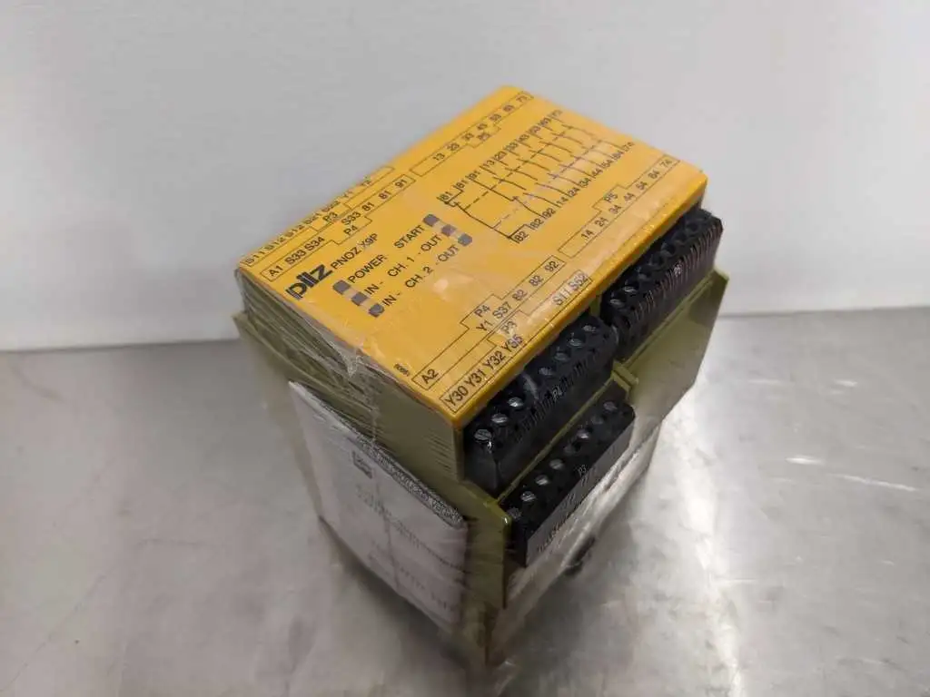 Pilz PNOZ X9P Safety Relay 24VDC 7n/o 2n/c 2so 777609 233102 Brand New Factory Sealed