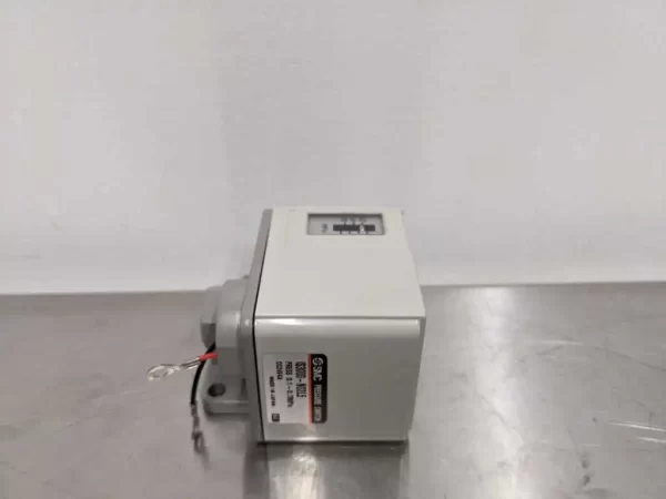 IS3000-N02L5, SMC, Pressure Switch