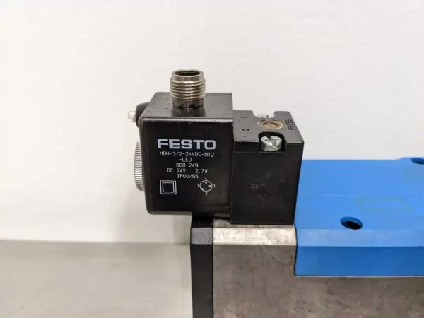 MDH-5/2-D-3-FR-M12-C, Festo, Air Solenoid Valve