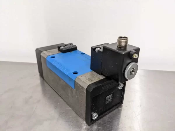 MDH-5/2-D-3-FR-M12-C, Festo, Air Solenoid Valve